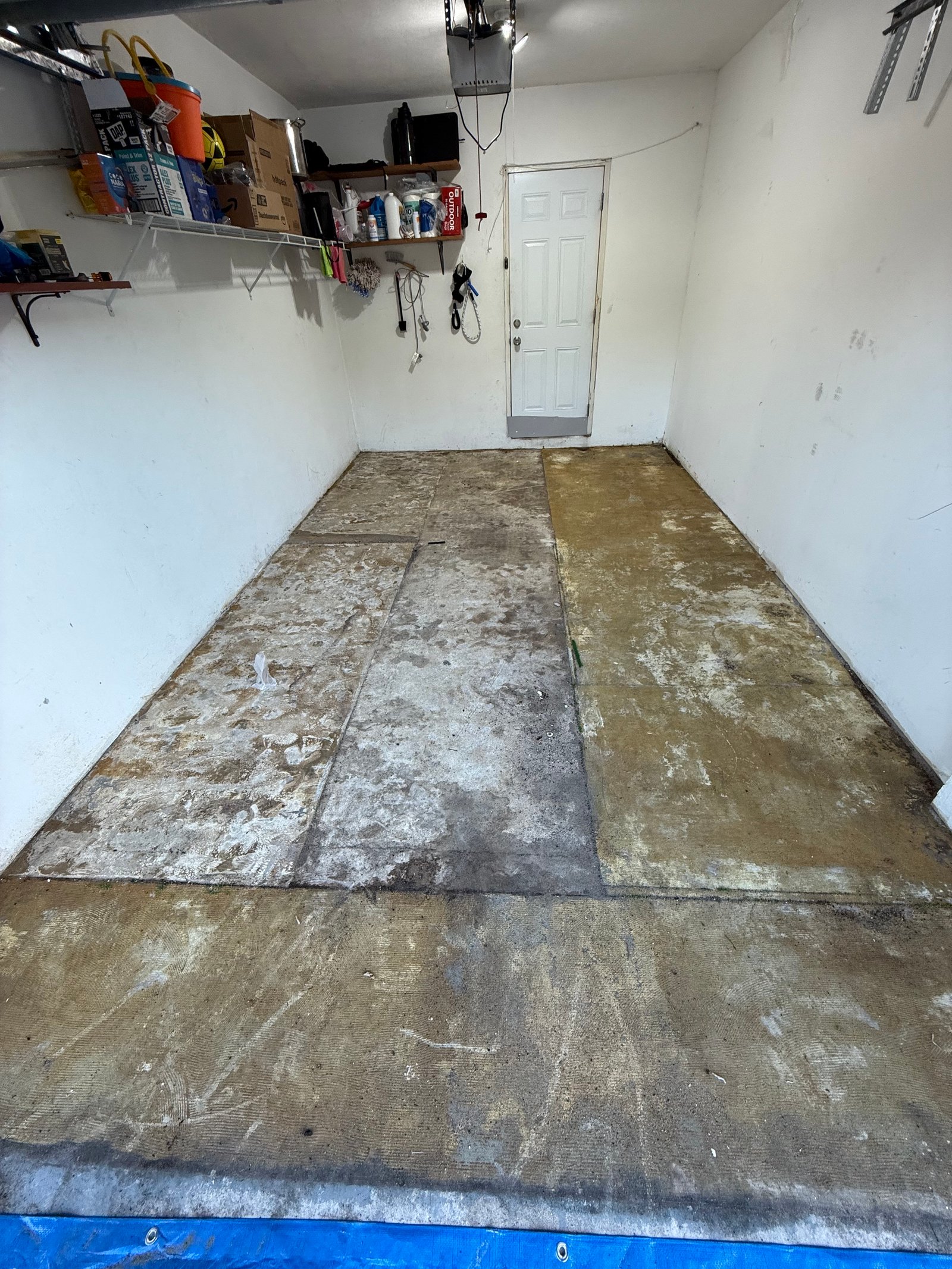 Antes – Garagem Silver Grey