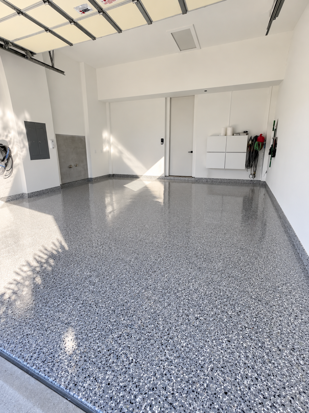 Depois – Garagem Flakes Cinzentos